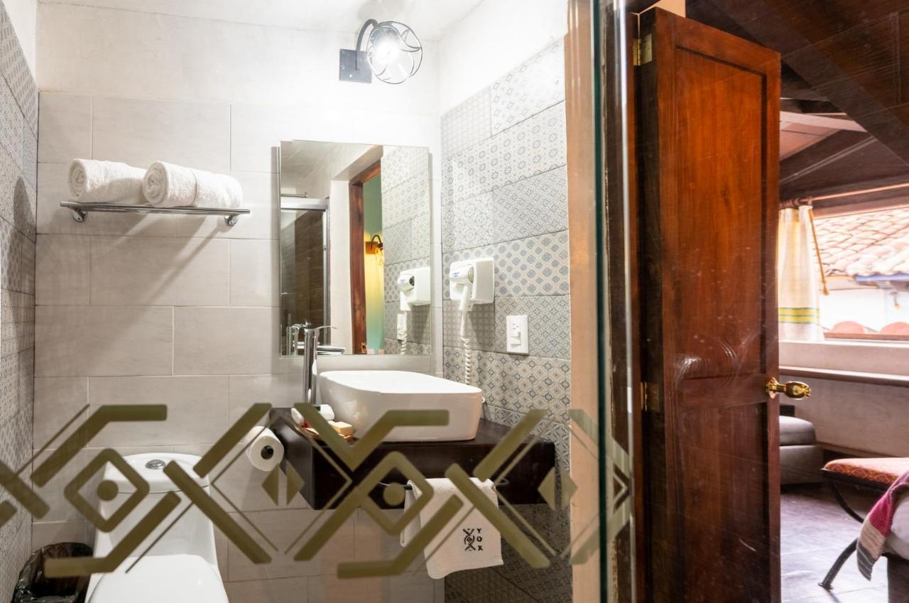Yox Hotel Boutique San Cristóbal de Las Casas Exterior foto Bathroom